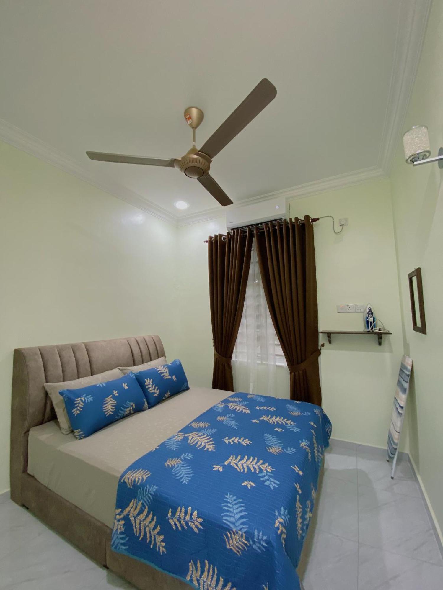 Nsjay Guest House Kampong Gong Balai Экстерьер фото
